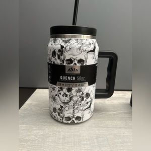 Hydrapeak quench 50oz stainless skulls tumbler